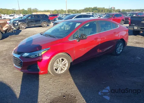 2019 Chevrolet Cruze Lt z USA, uszkodzony, nr VIN 1G1BE5SM1K7141900